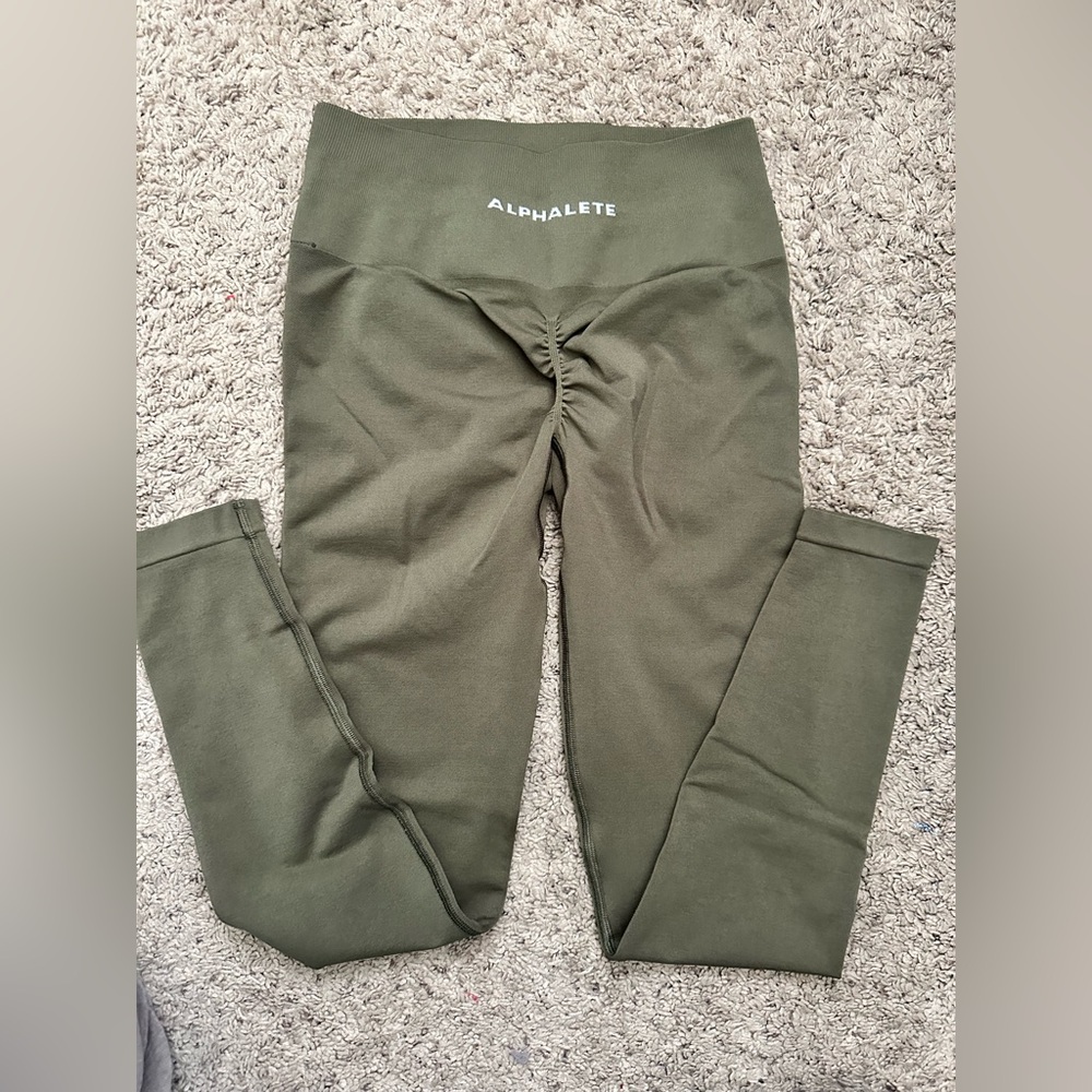 Alphalete workout leggings NWT